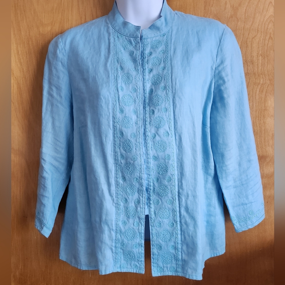 Kenar Linen Blue Embroidered Jacket